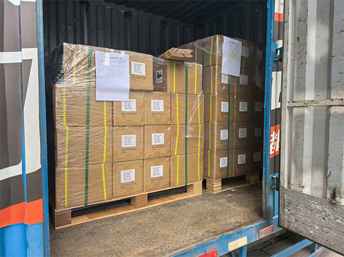 Globale kunder med lithium-ion-batteri af høj kvalitet